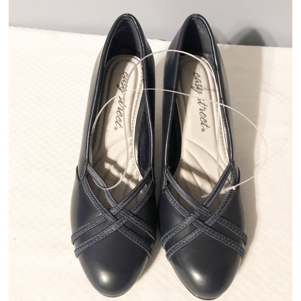 Easy Street COMFORTABLE Pumps Sz 5m